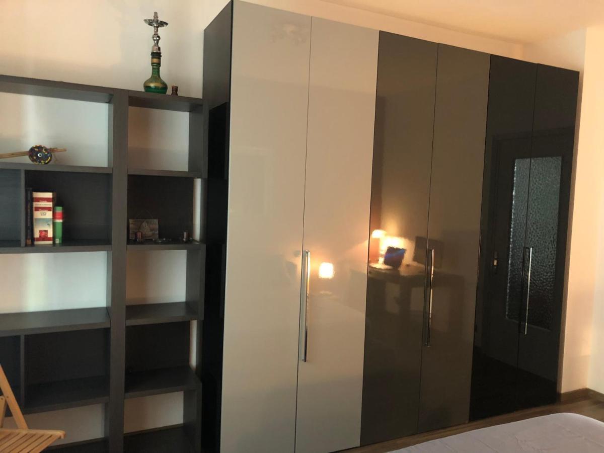 Casa Toret: Bilocale Luminoso E Moderno, Ben Attrezzata 都灵 外观 照片