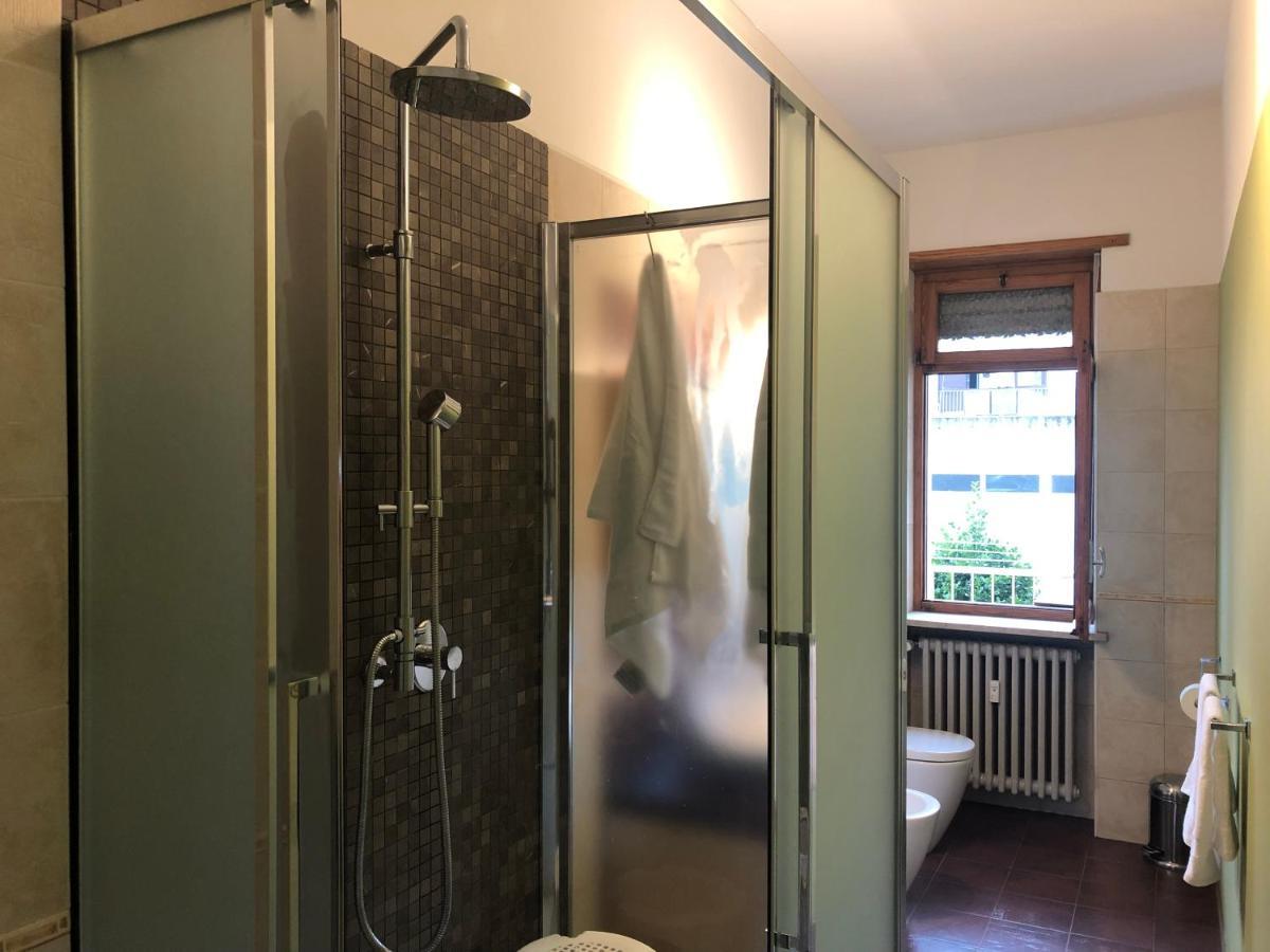 Casa Toret: Bilocale Luminoso E Moderno, Ben Attrezzata 都灵 外观 照片